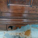 Grand Buffet Antique Du 17ème Siècle En Noyer Du Nord De l'Italie