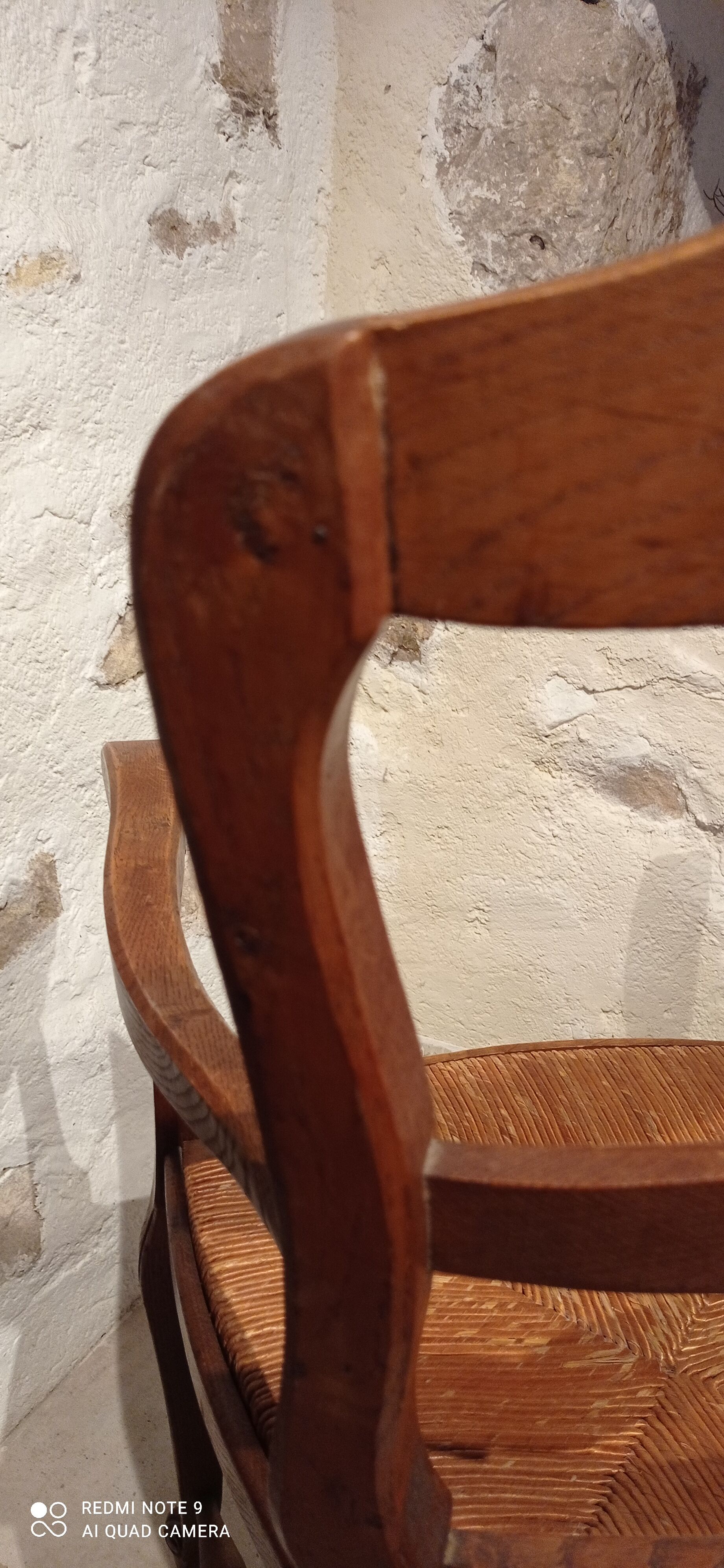 Antique mulched armchair