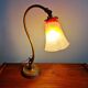 Lampe de bureau art déco en bronze et tulipe signée Schneider, années 1920