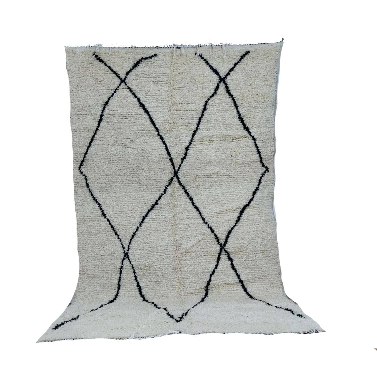 Handcrafted moroccan berber rug 243 x 143 cm