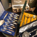 Cake shovel and twelve silver metal dessert forks