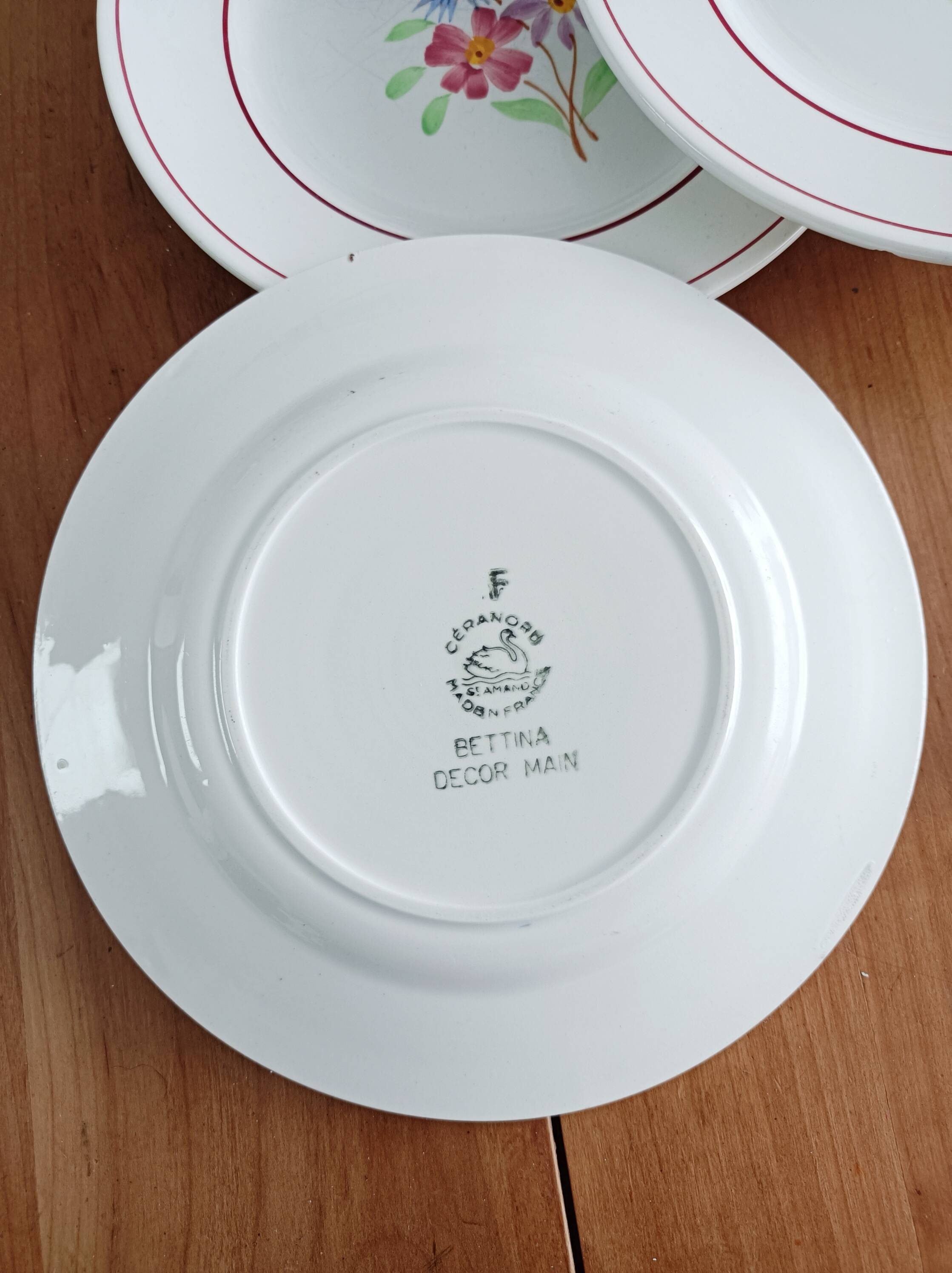 Set of 6 Ceranord dessert plates, Bettina model