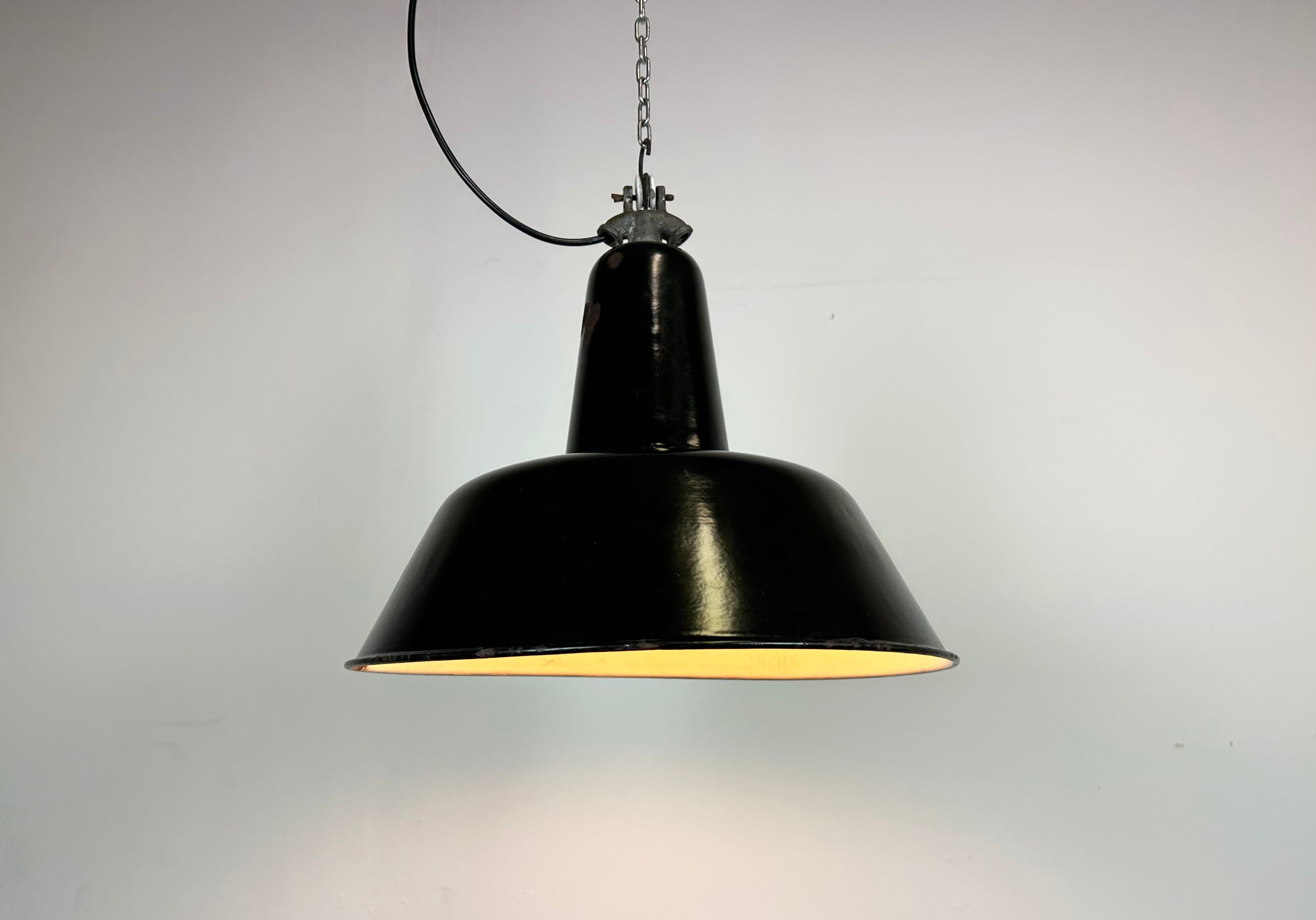 Industrial Black Enamel Factory Lamp with Cast Iron Top, 1950s