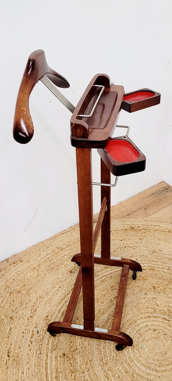 Vintage night valet reguitti