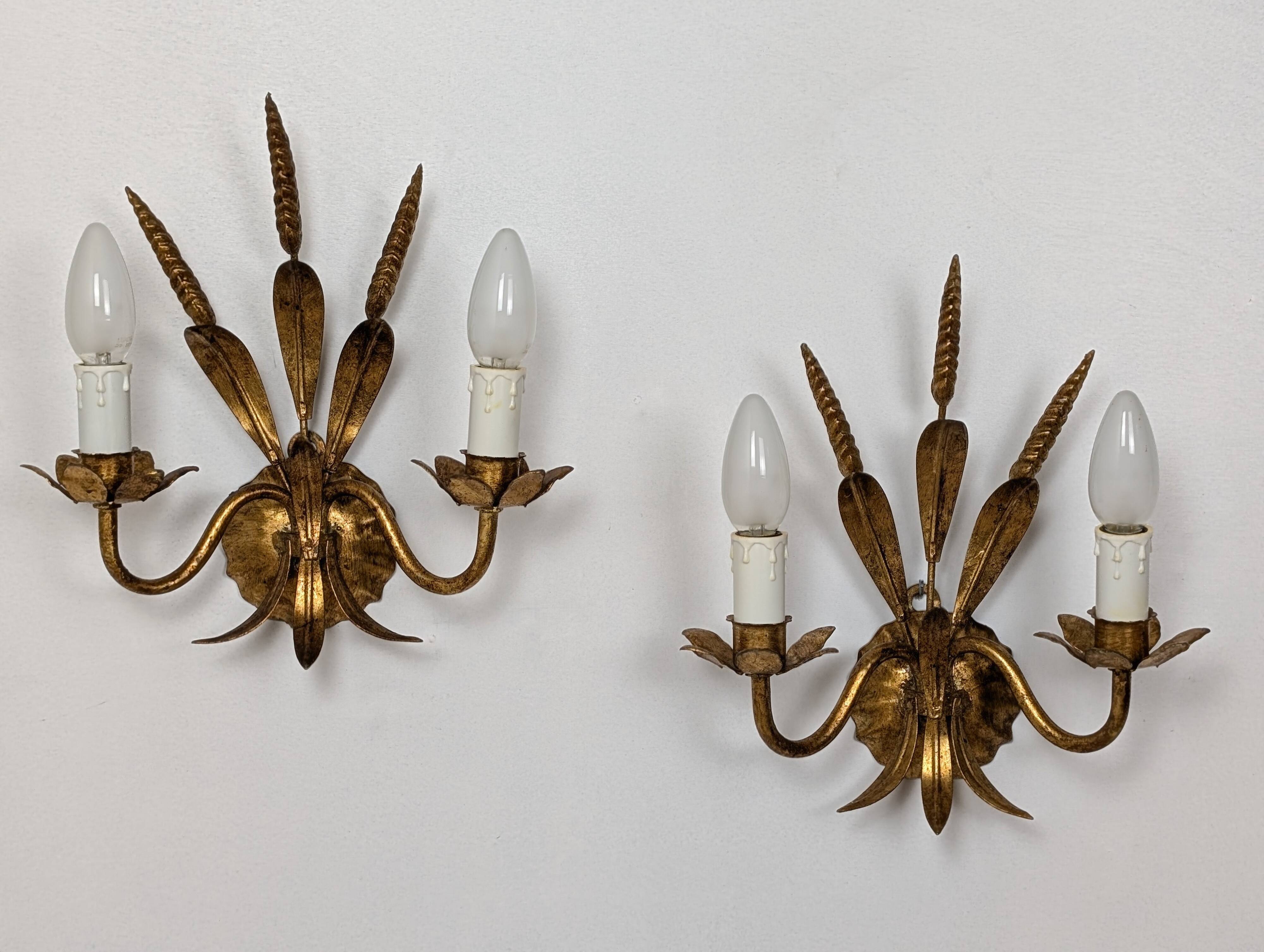 Pair of wheat ear wall lights