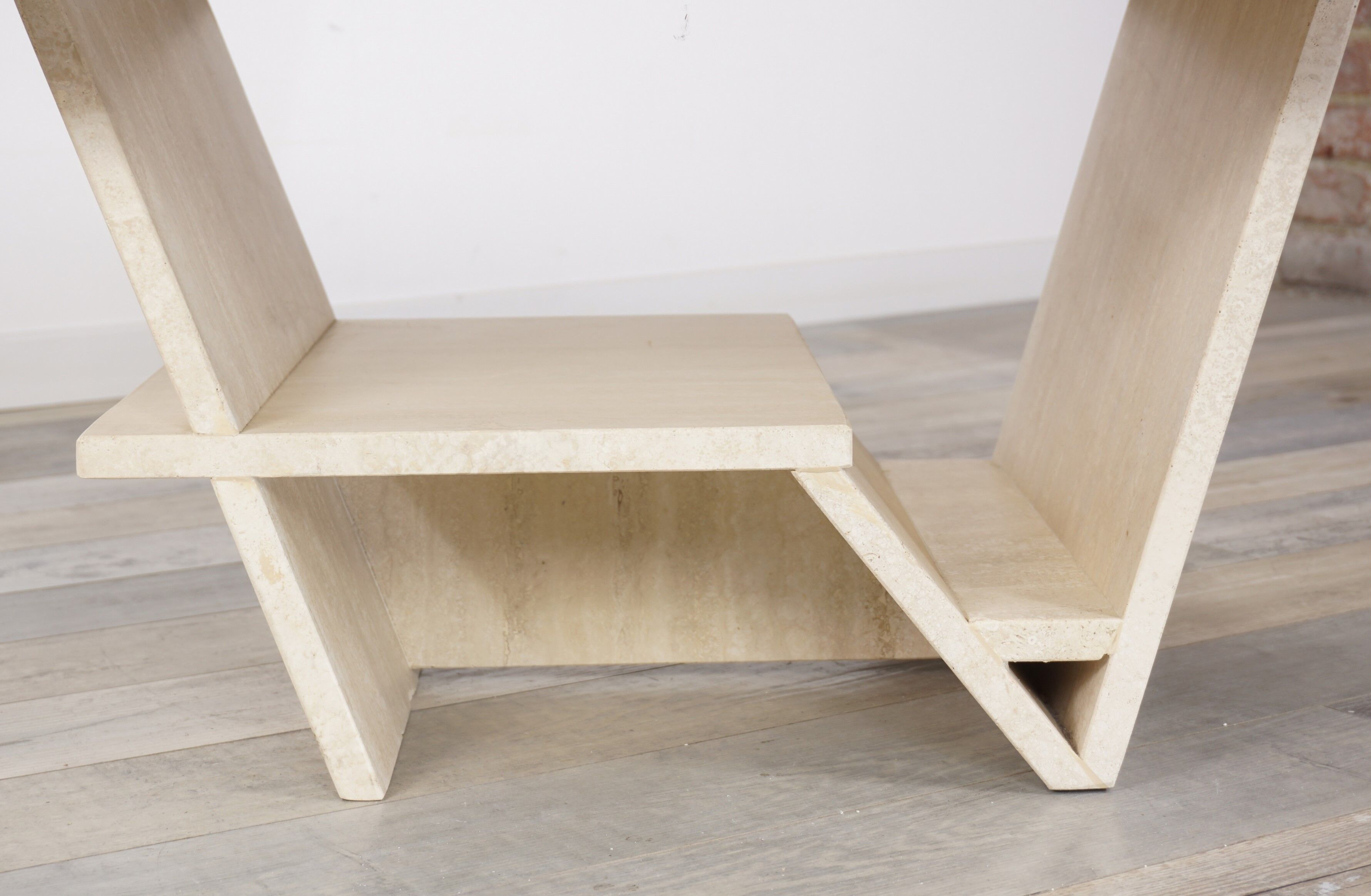 Table basse en travertin design des années 70