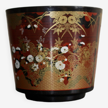 Vintage lacquered Asian plant pot