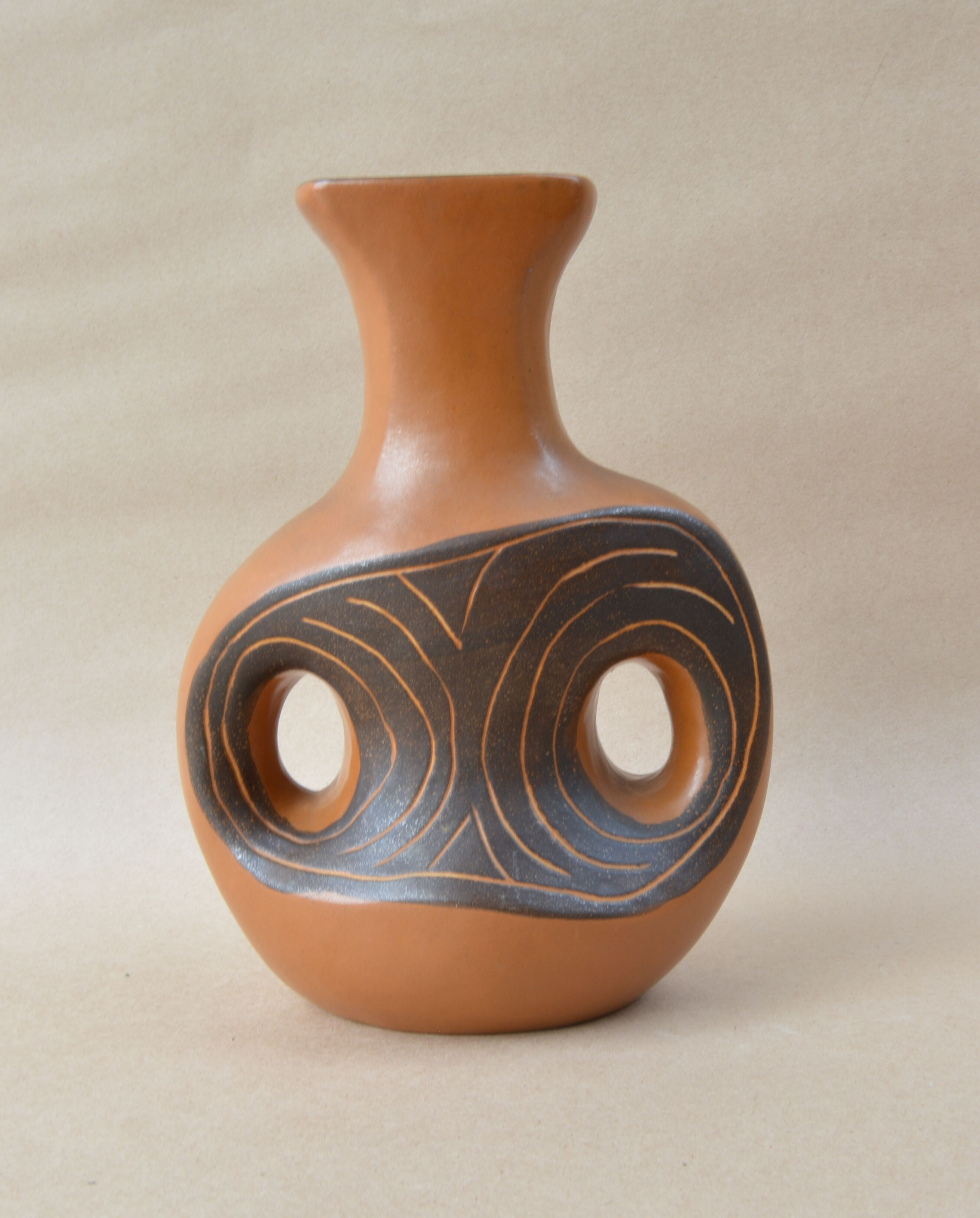 Vase anthropomorphe Marcel Guillot