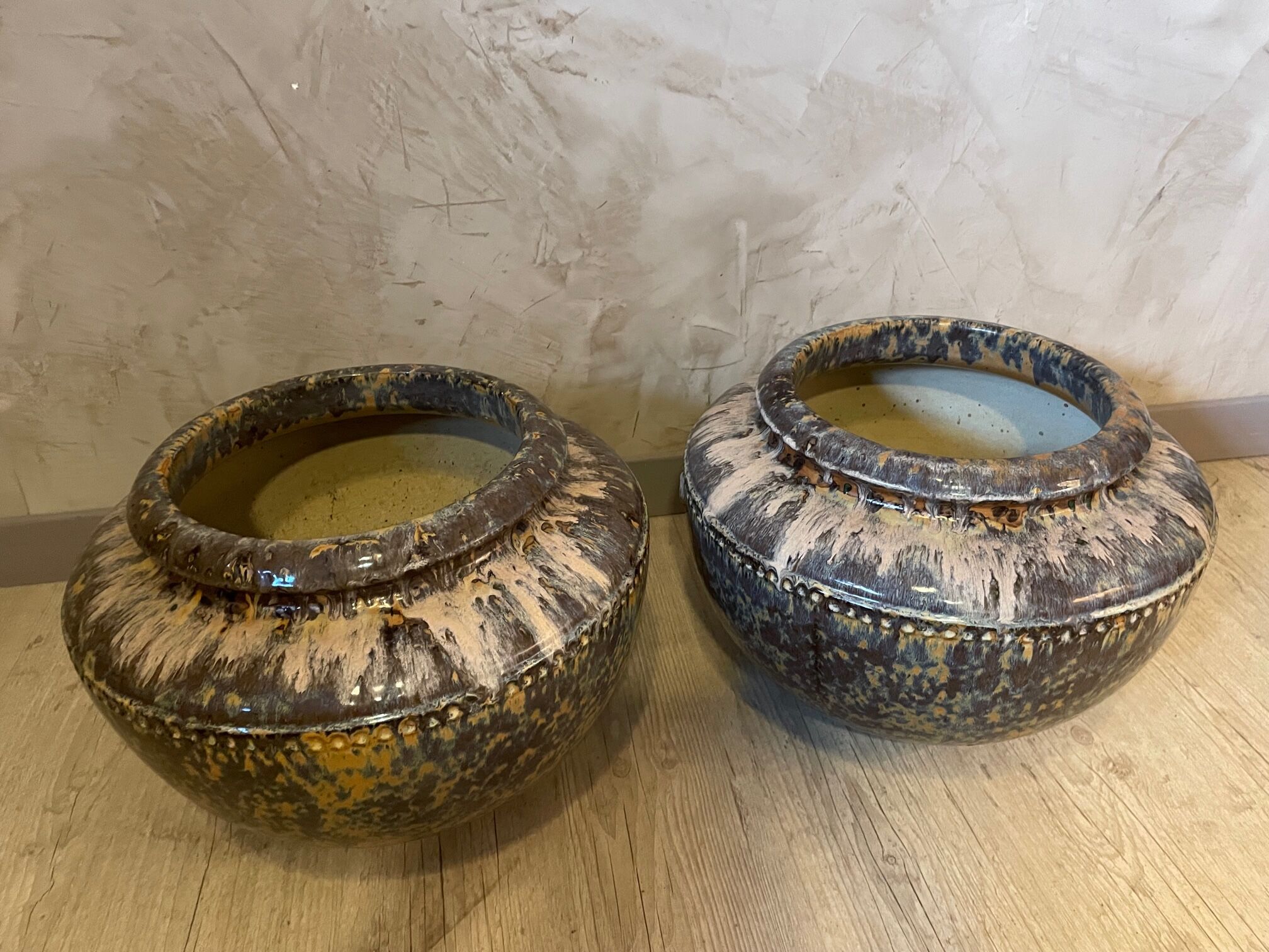 Pair of ceramic pots