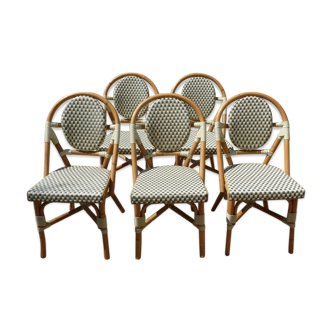 Chairs of terrace bistro type parisien in rattan et scoubidou
