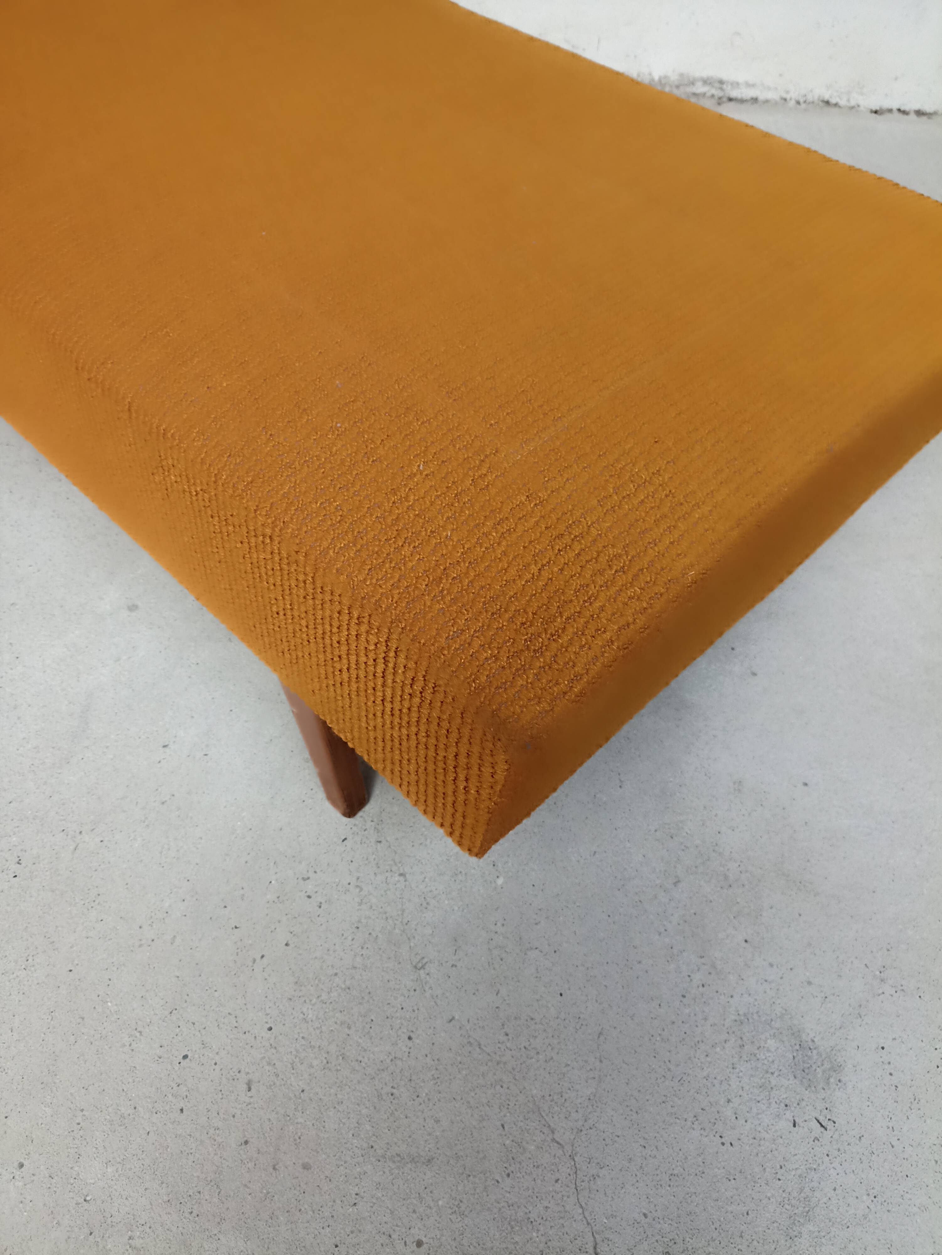 Vintage chaise longue daybed