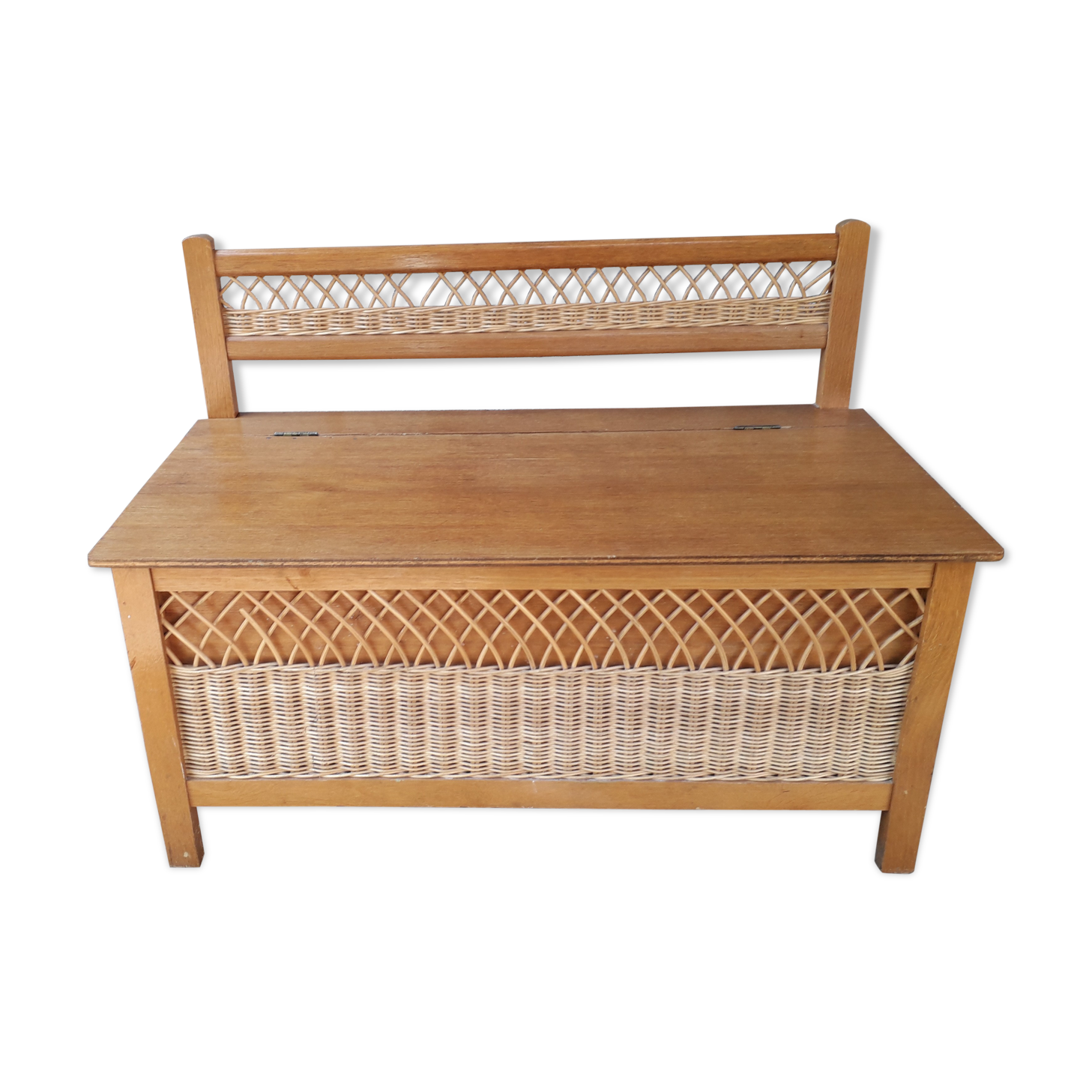 Coffre vintage en bois et rotin