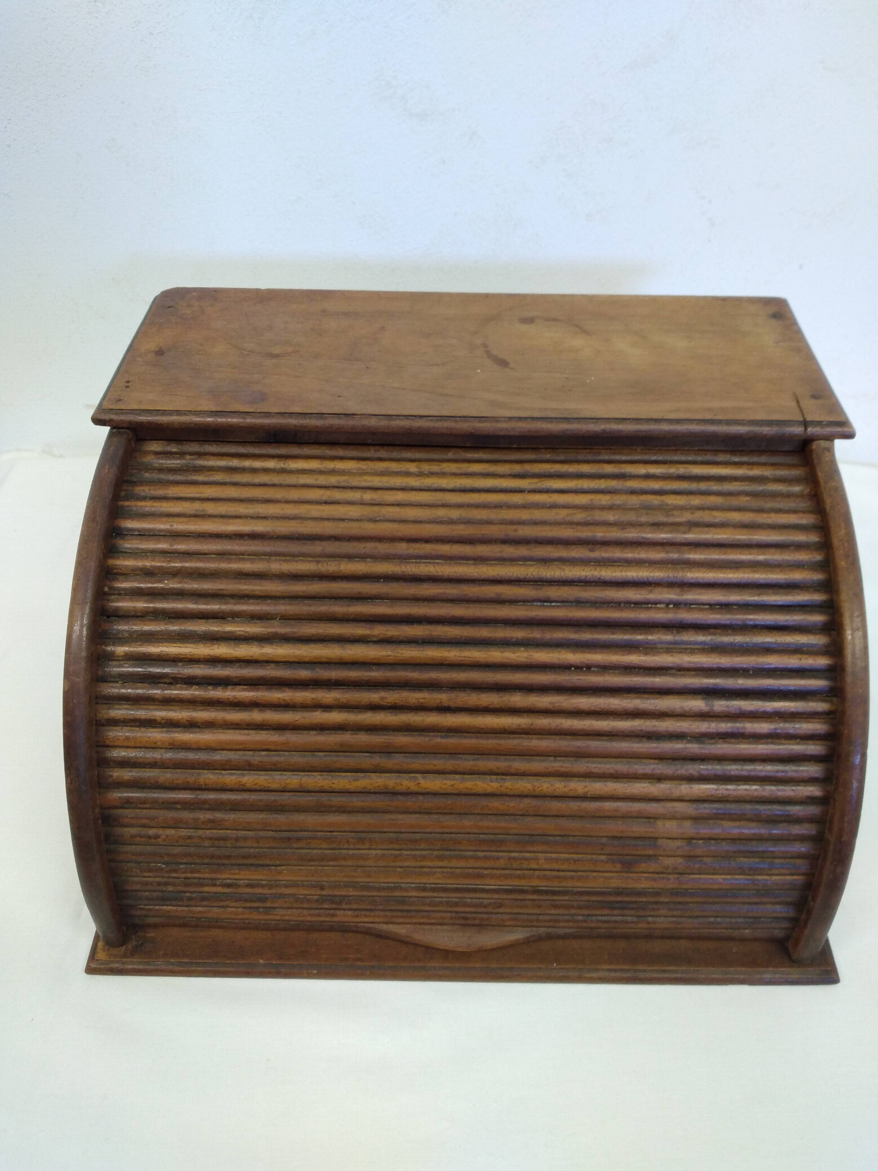 Curtain document storage