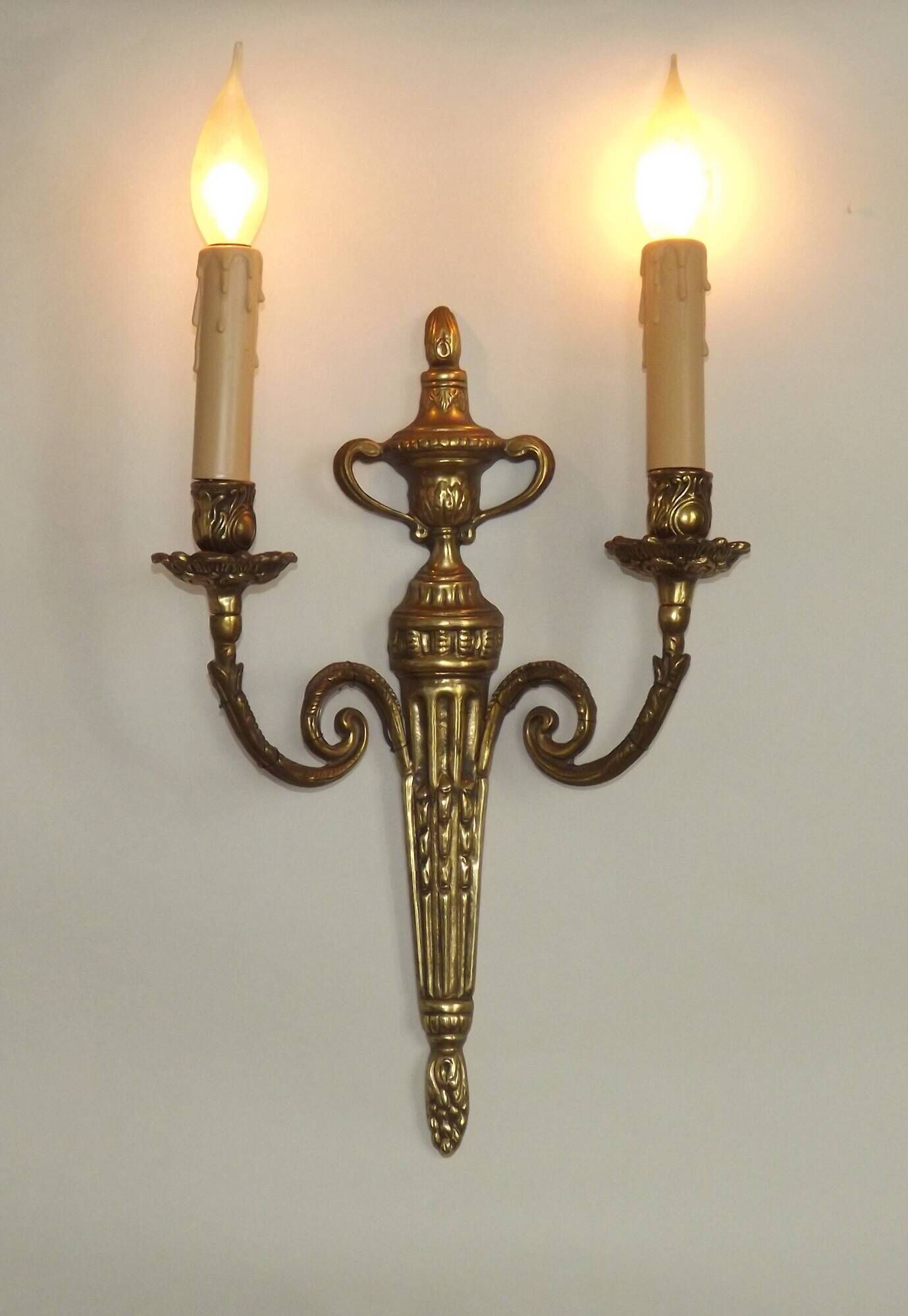 Large Vintage French Empire Style Bronze Double Wall Light With Urn Detail 4887