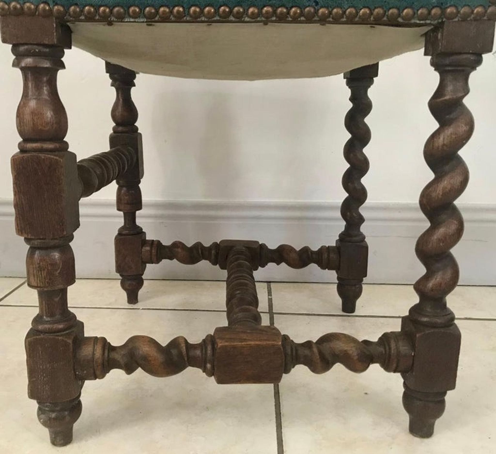 Set of 6 blue velvet chairs in Louis XIII 19th century style