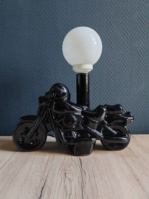 Lampe de table moto céramique noire vintage   Style Harley Davidson