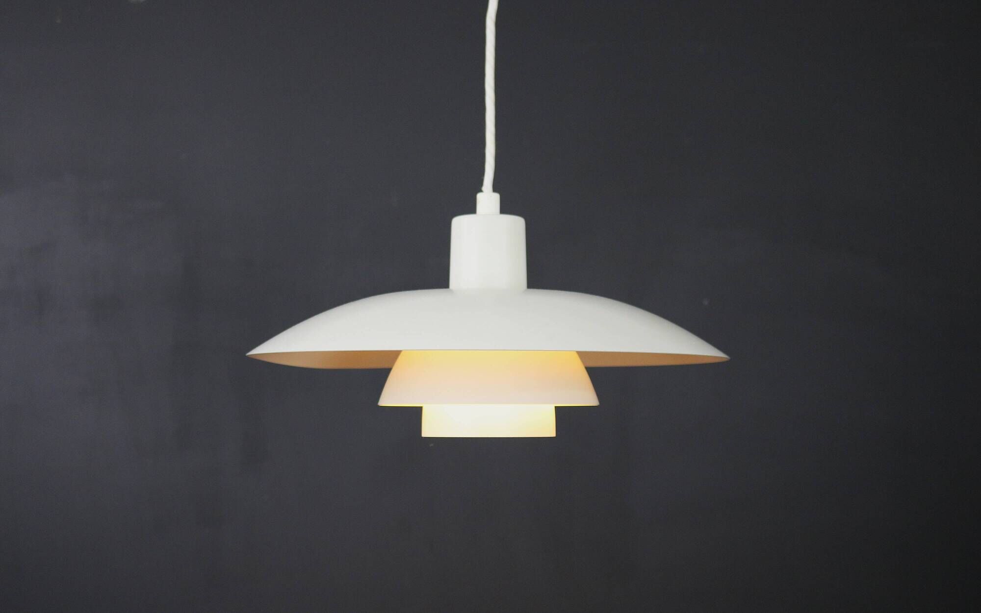Lampe de design danoise classique LOUIS POULSEN | Ph 4/3 | Lampe des années 70 | Poul Henningsen | Moderne du milieu du siècle
