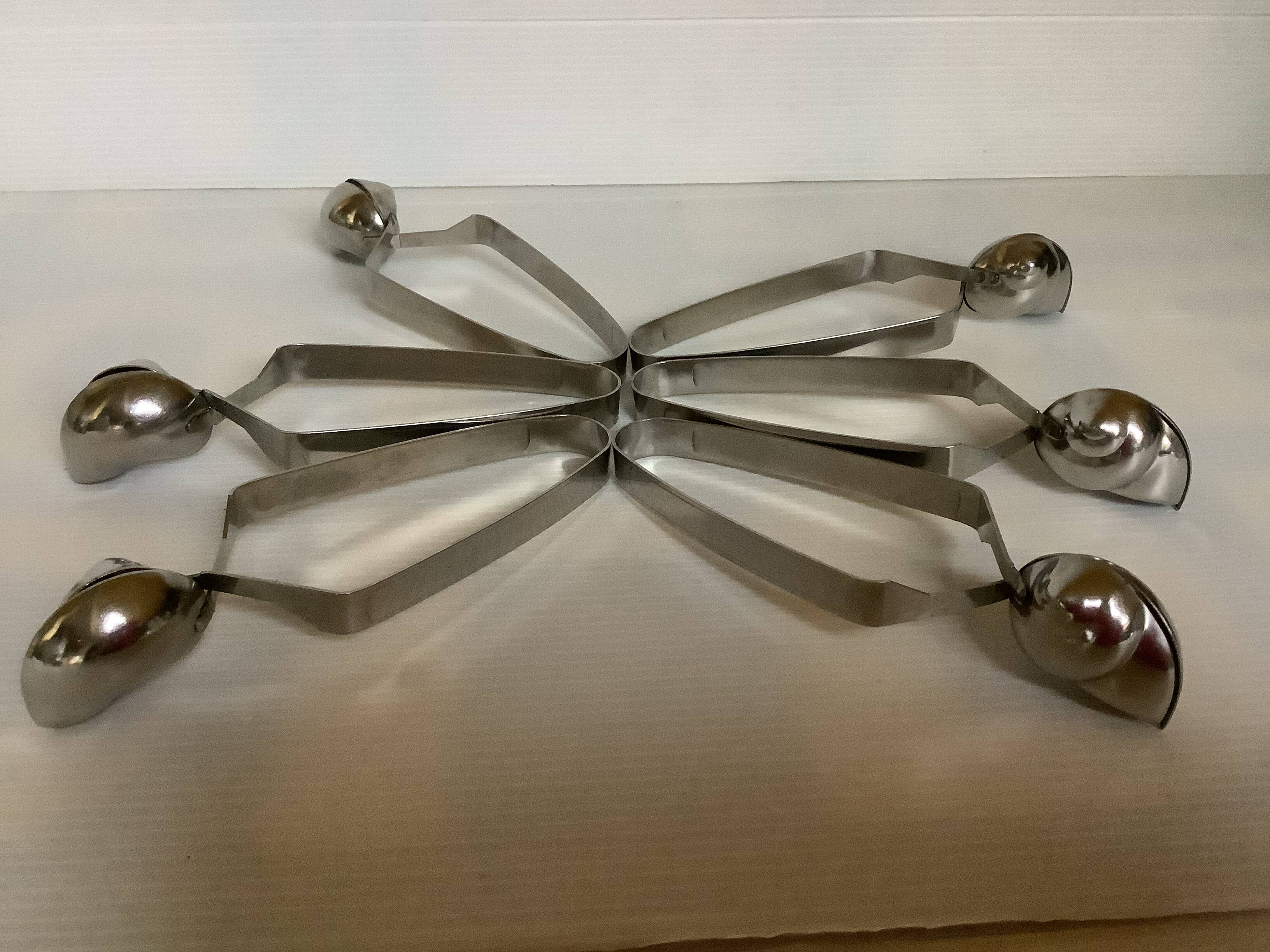 Six snail clips in the shape of a snail shell France