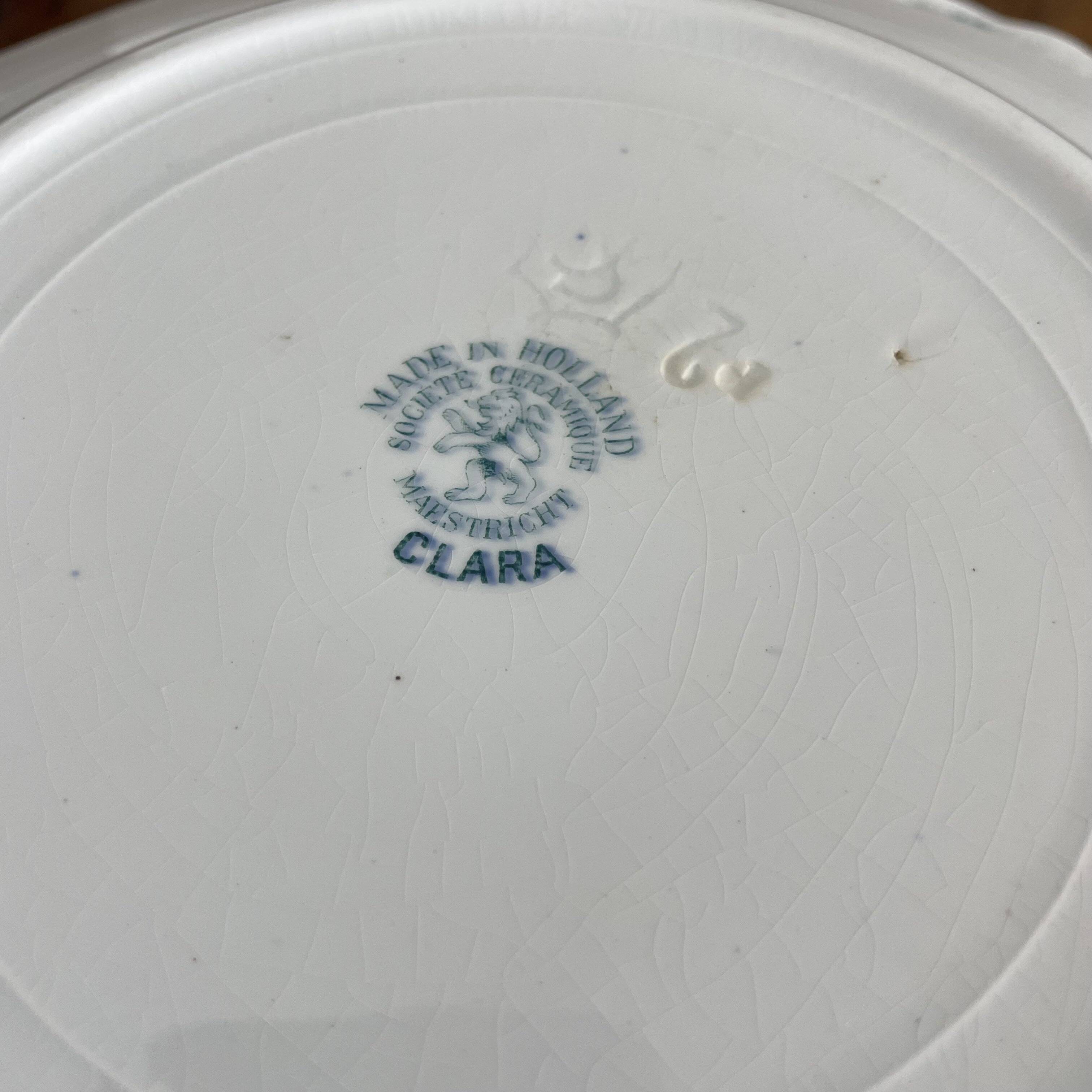 Set of 6 Maastricht earthenware soup plates, Clara model