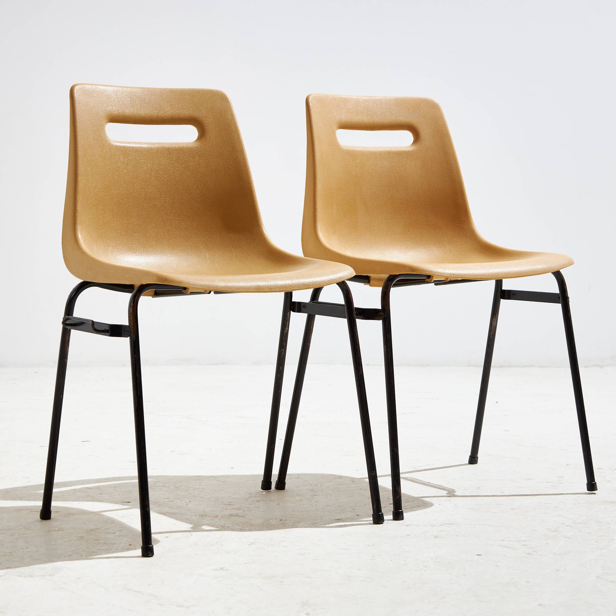 Stackable Plastic Chair by Grosfillex, 1970s (MK10592)