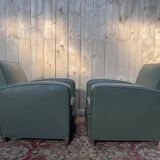 Paire de fauteuils club en Skaï vert 1940