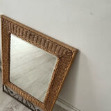 Miroir avec cadre en rotin et métal