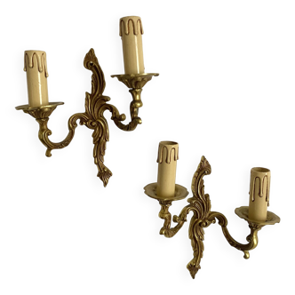 Paire d'appliques en laiton style rocaille