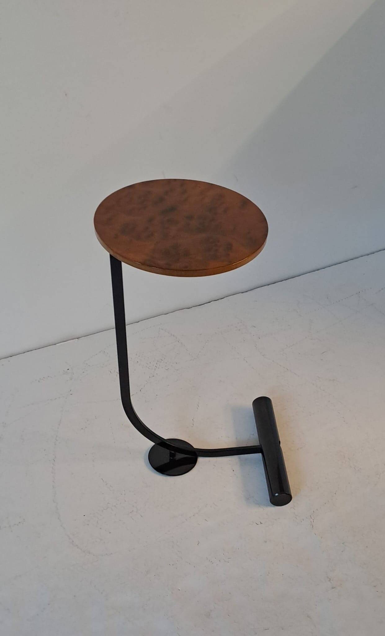 Guéridon design italien années 80 Memphis