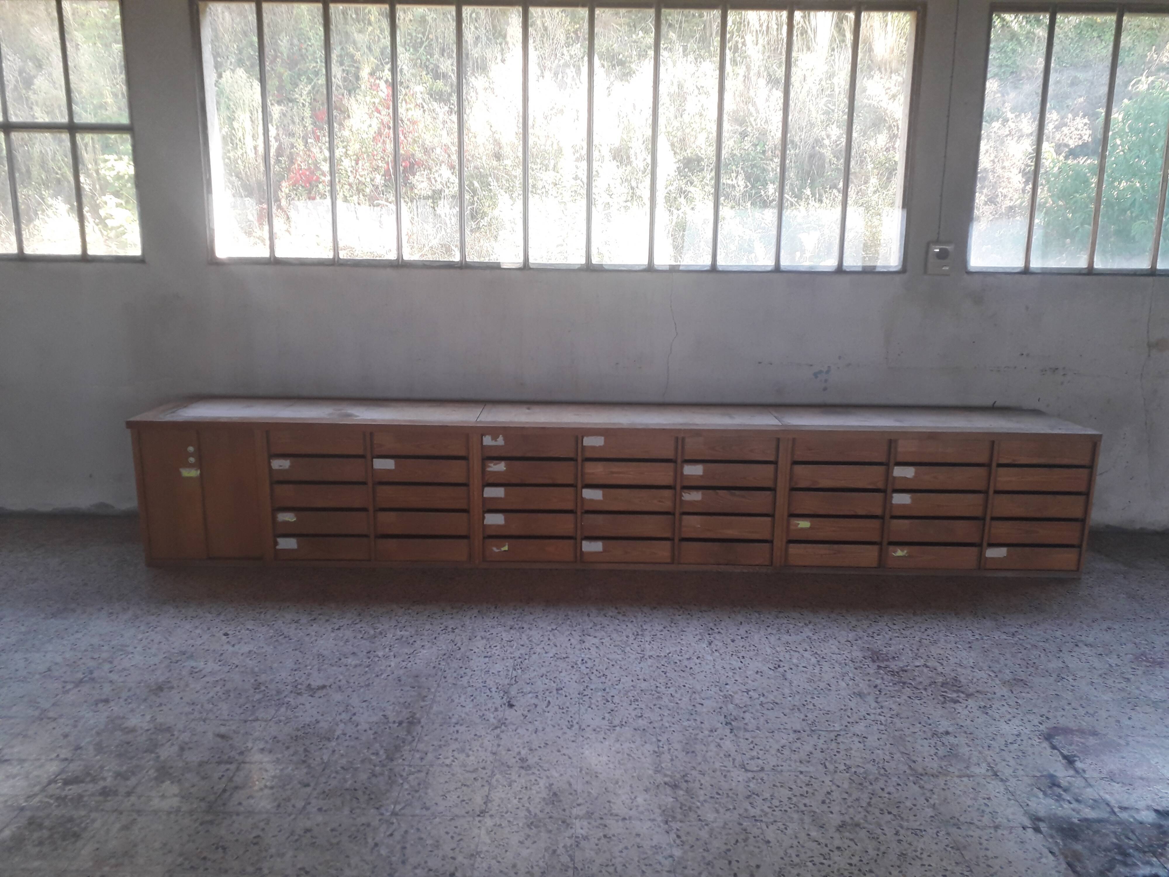 Cabinet with drawers 50 years, 450cm