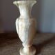 Vase en albâtre vintage