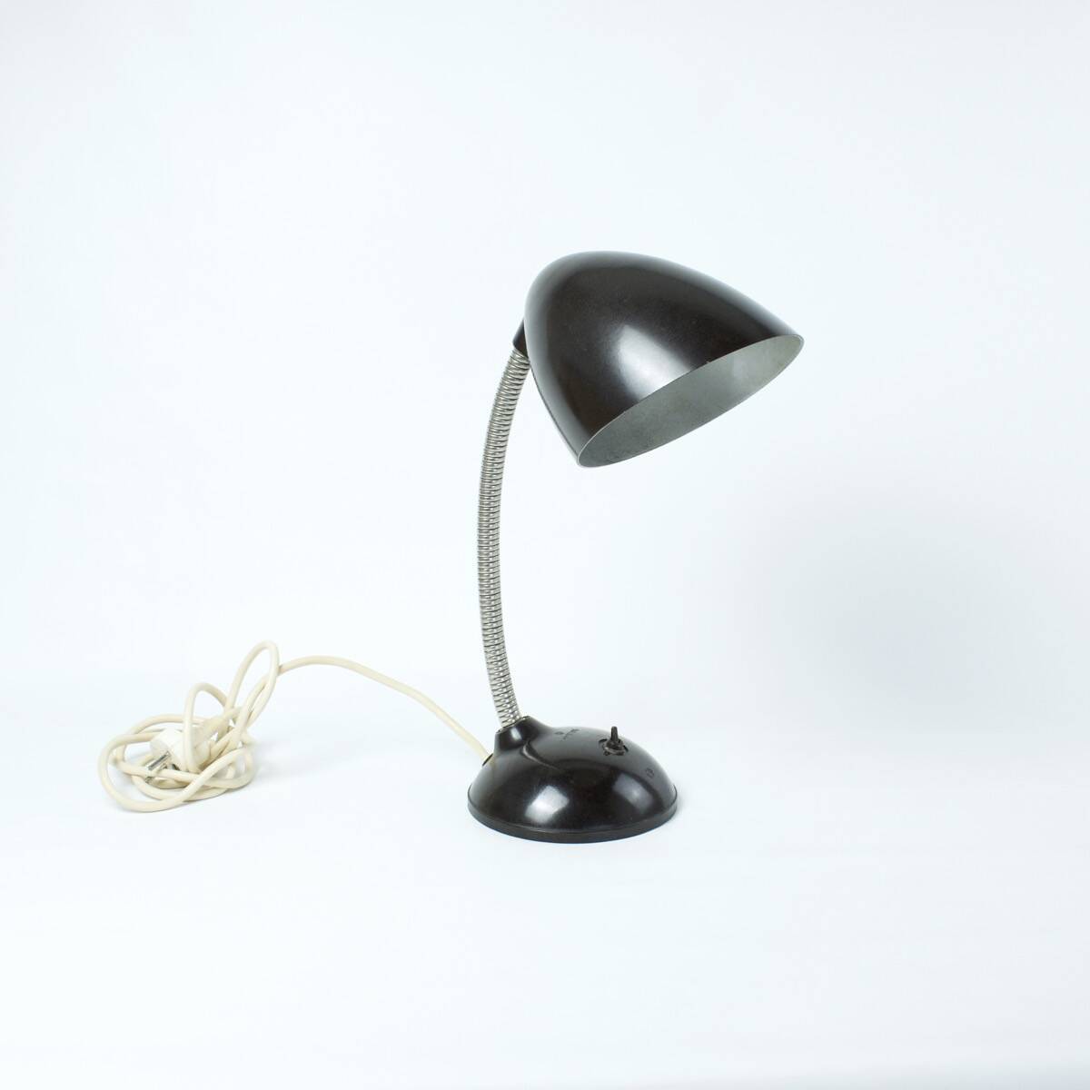Art deco bakelite desk lamp from the 1930s-40s