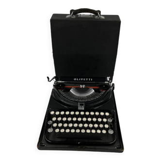 Machine à écrire Olivetti Ico