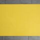Petite table en formica jaune vintage