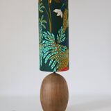 Lampe à poser, pied Bois sculpté Mid-Century,  et Abat-jour Jungle Florale