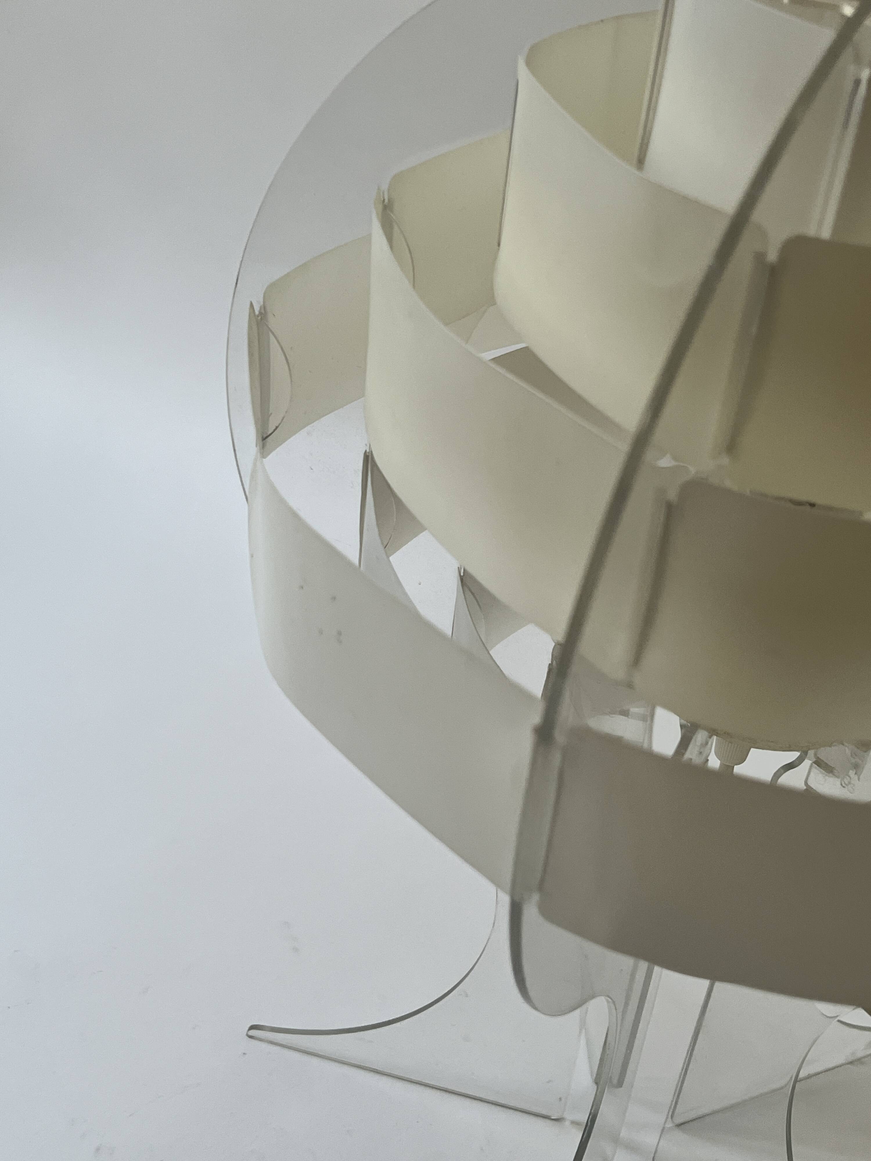 Lampe de table en plexiglas par L.BRYLLE & P.JACOBSEN, Danemark design 1960