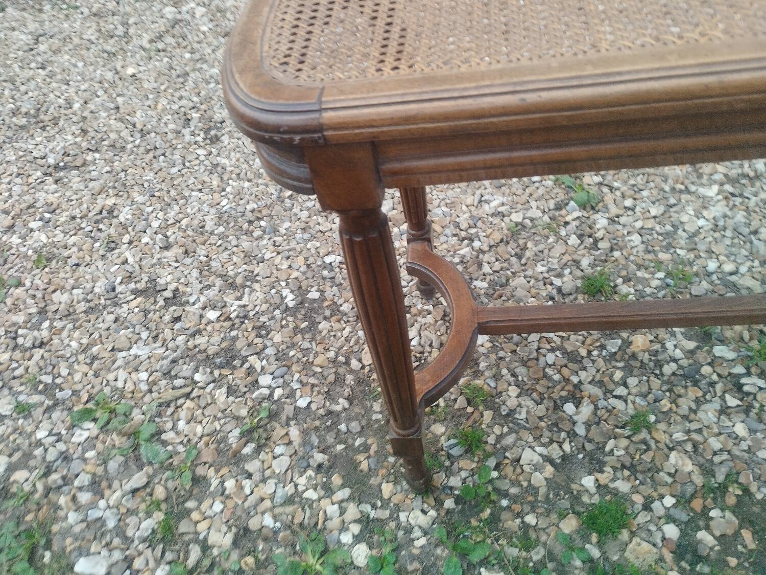 Antique piano bench in Louis XVI style.