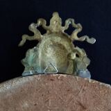 Round Mirror With Ribbon Crest And Portrait Of Lady In Golden Metal