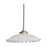 Serrated opaline suspension