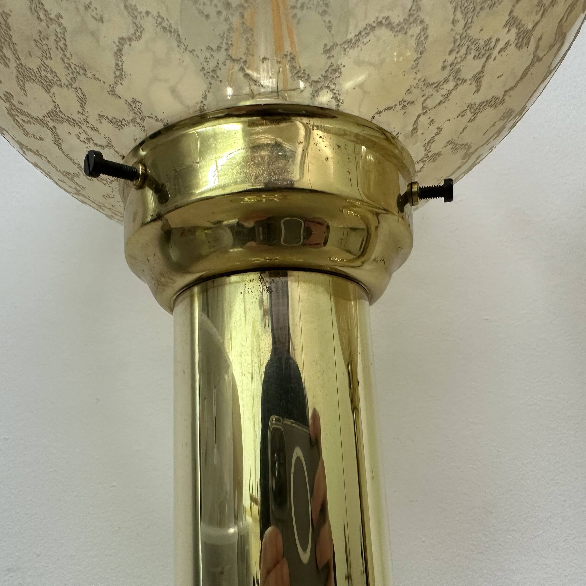 Lot de 2 grandes lampes de table globe en verre, années 1970