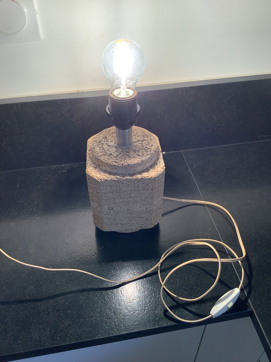 Lamp foot Pierre du gard