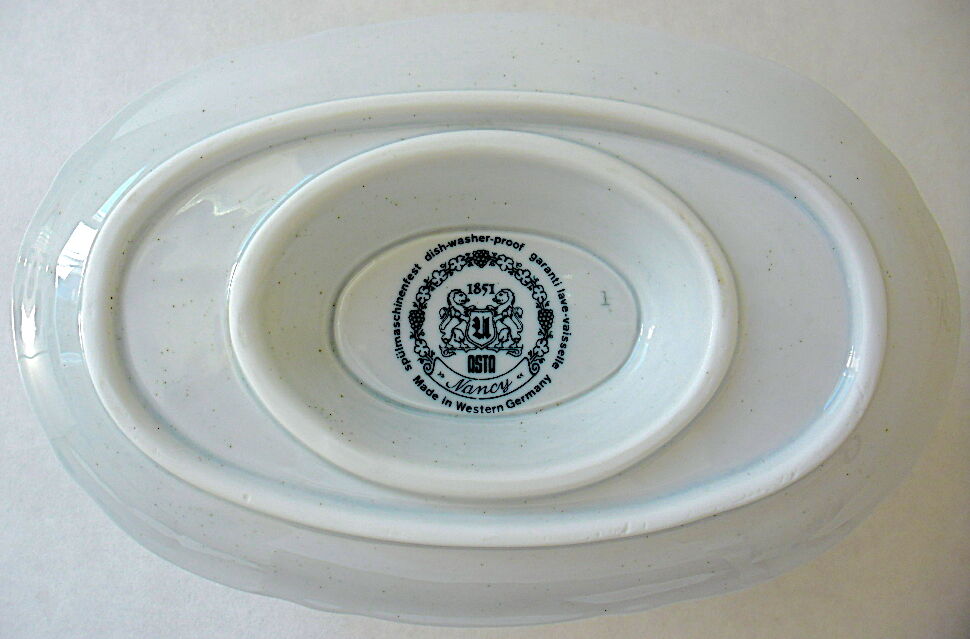Service dishes by ASTA 1851 (Germany)