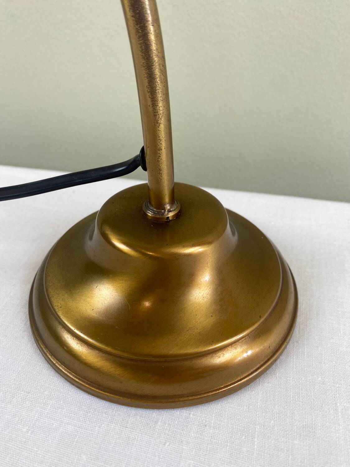 Lampe tulipe en laiton