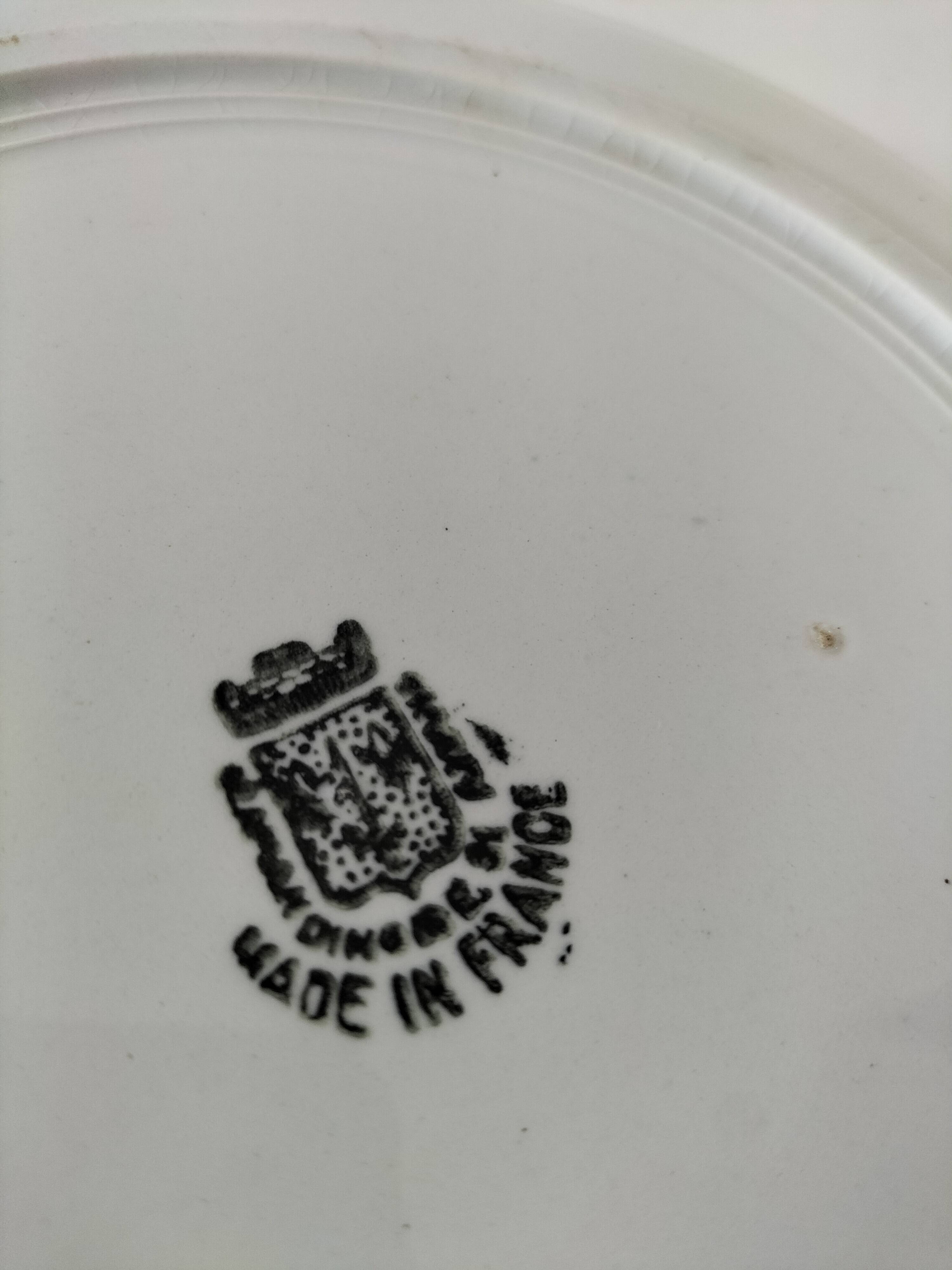 Plat creux Saint Amandinoise modèle 6502