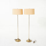 Paire de lampadaires 'G-024' produits par Bergboms, Suède, années 1960.