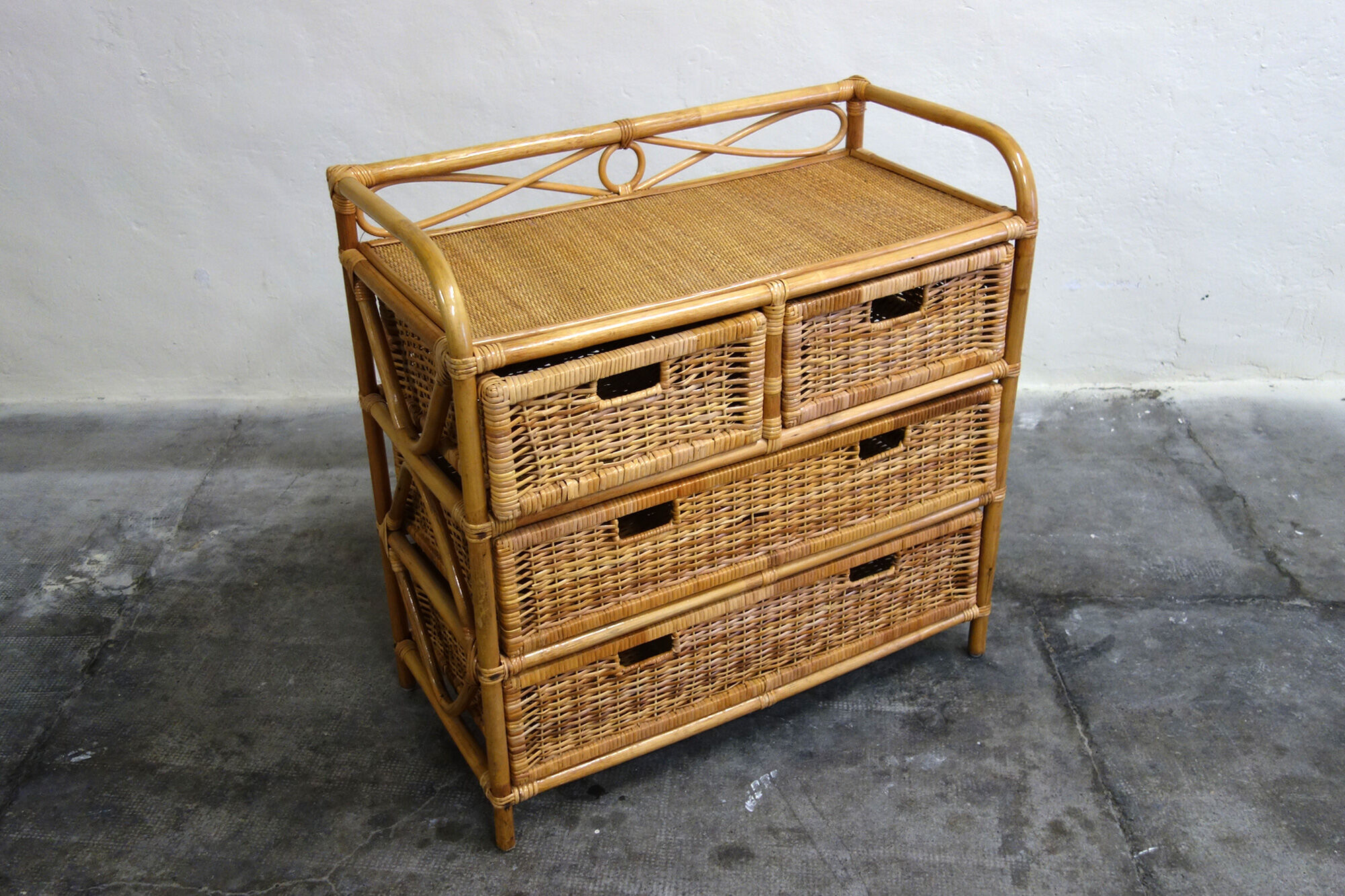 Rattan and bamboo chest of drawers 70s