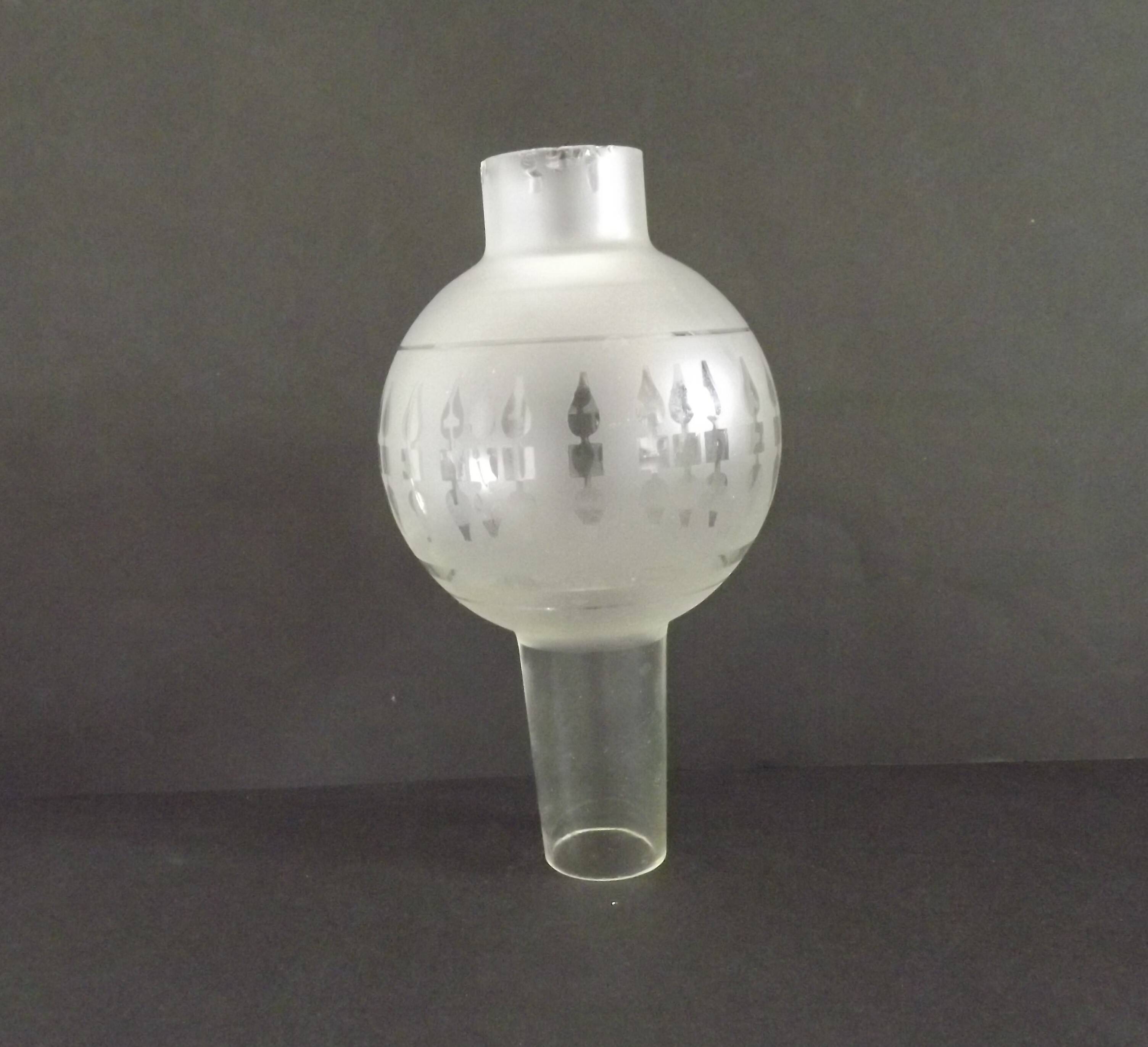 French vintage funnel glass lamp shade – opaque and clear geometric pattern 2