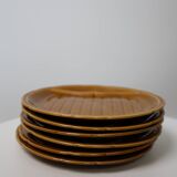 Assiettes et plat en barbotine, Gien 1960