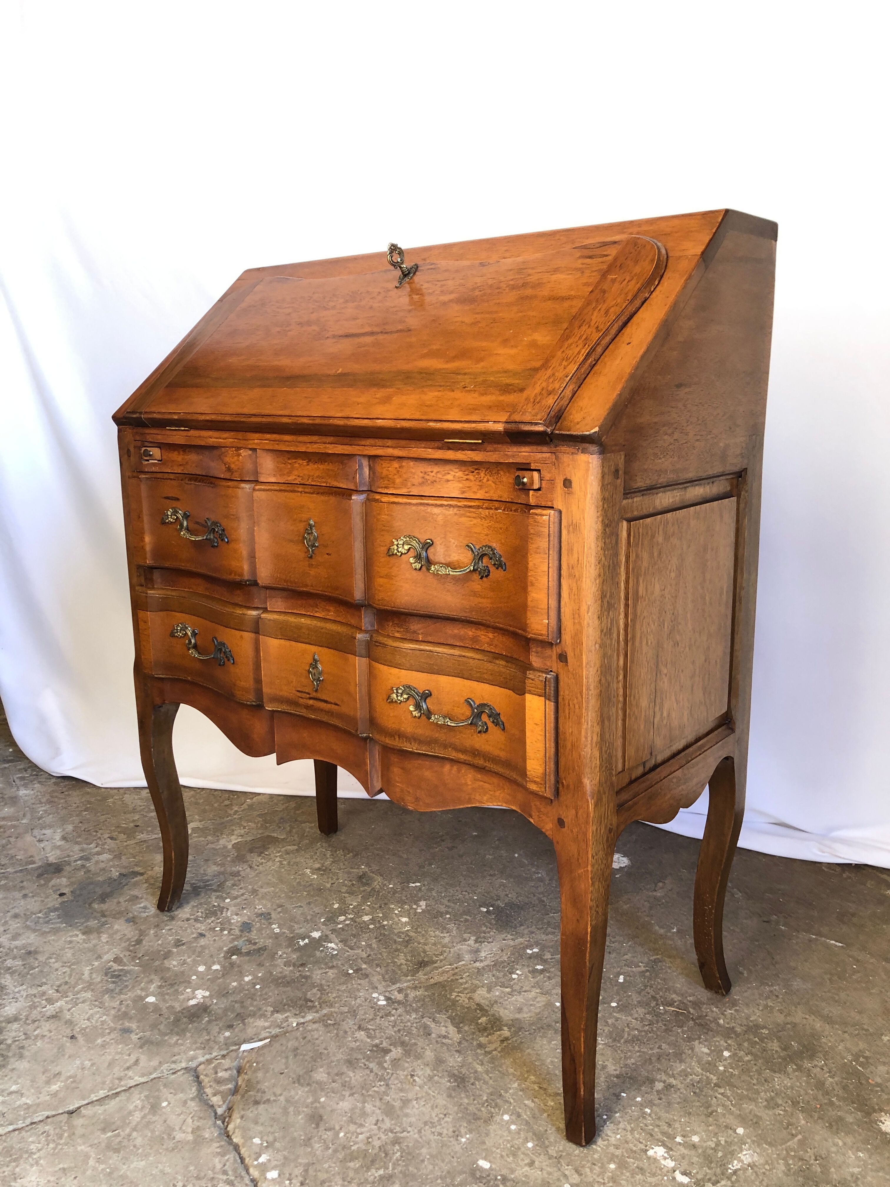 Louis XV donkey back desk in oak