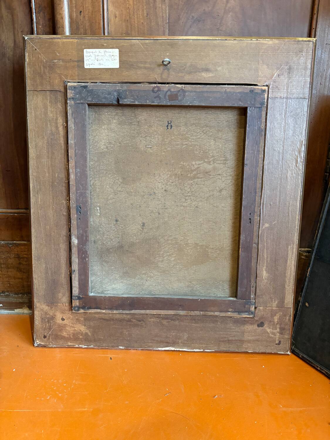 Flower bouquet display