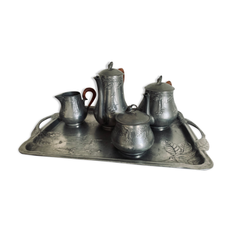 Kayserzinn tin tea set complete with its matching tray